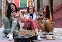 The Impact Of Social Media On Fashion Trends Today