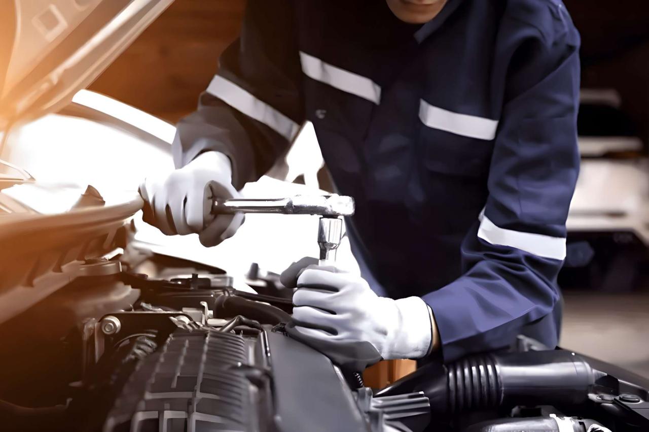 What Are The Common Signs Of Engine Problems