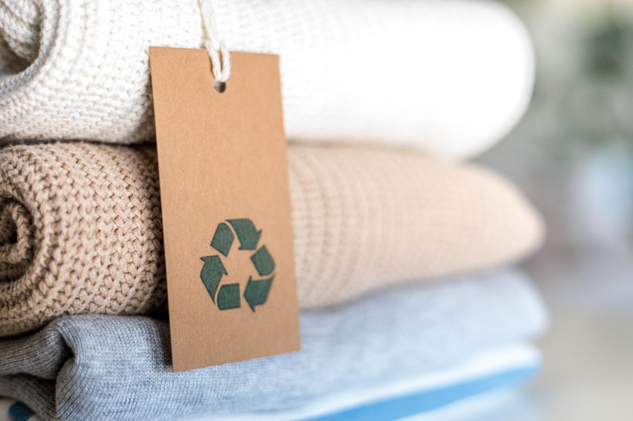 How To Choose Eco-Friendly Fabrics For Clothing
