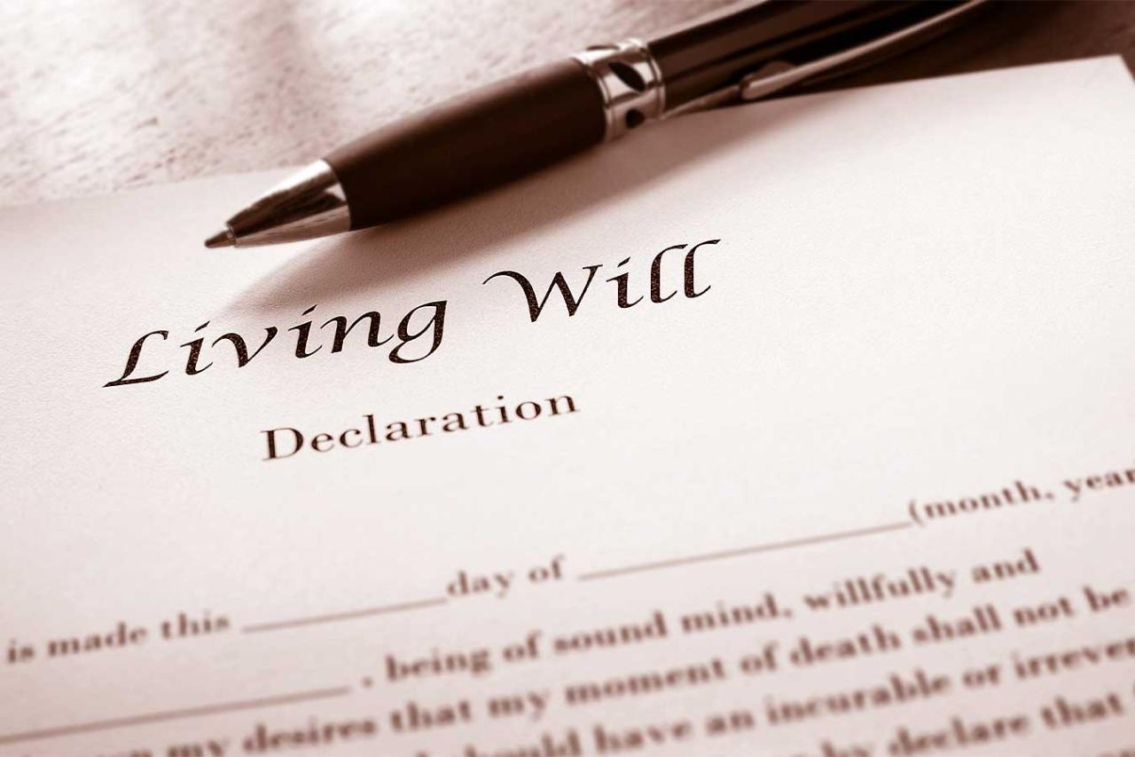 How To Properly Create A Living Will Or Advance Directive