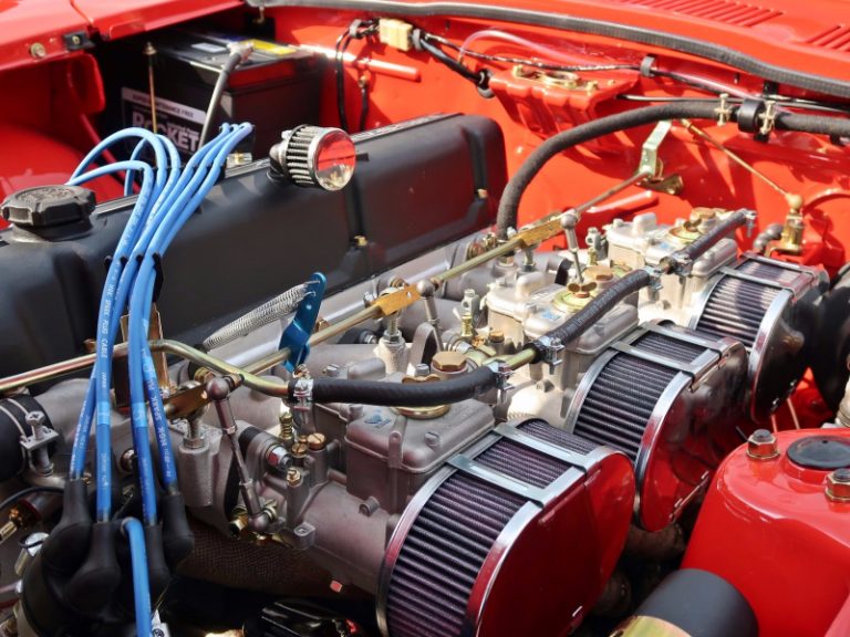 How To Check Your Cars Fluid Levels Regularly